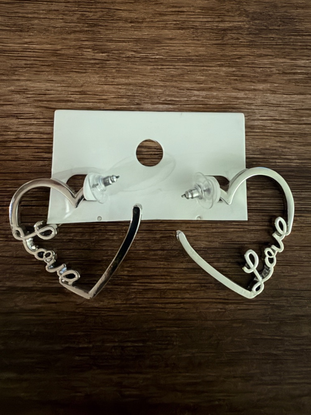 💌 NWT Silver Heart 'Love' 💌 Hoop Earrings